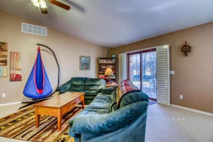 Getaway on Mariposa - image 12