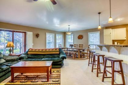 Getaway on Mariposa - image 6