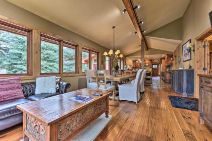 Luxe Sun Valley Retreat with Hot Tub 3 Mi to Resort! - image 15