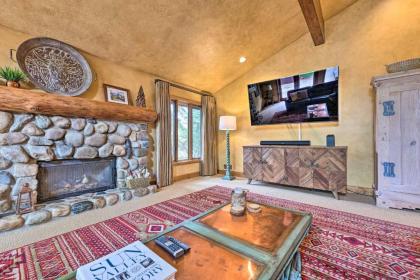 Luxe Sun Valley Retreat with Hot Tub 3 Mi to Resort! - image 5