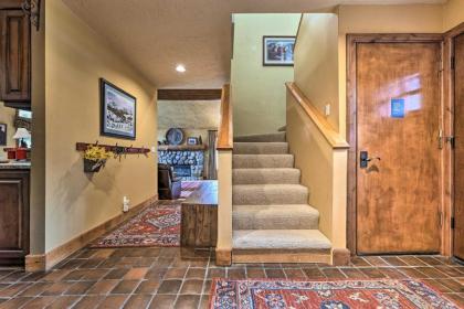 Luxe Sun Valley Retreat with Hot Tub 3 Mi to Resort! - image 8