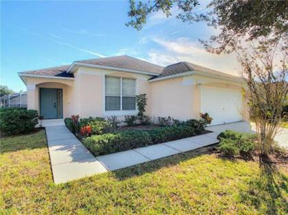 A grand 4 bedroom house with its own private pool. Haines City