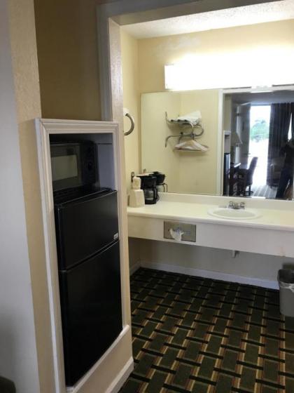 Imperial inn - image 2