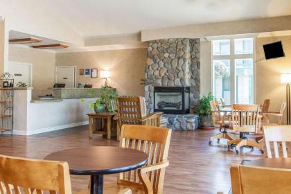 Hotel in Half moon Bay California