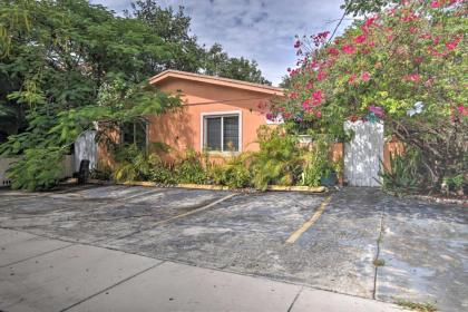 Artsy Apt with Yard Less than 3 mi to Hallandale Beach Hallandale Beach Florida