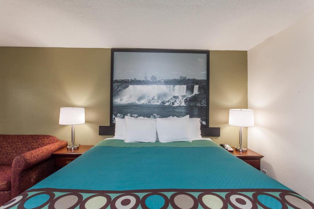 Super 8 by Wyndham Hamburg - image 3