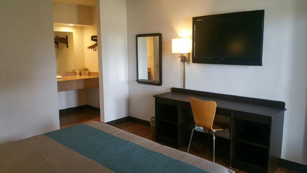 Motel 6-Hamilton AL - image 4