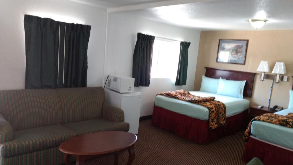 Budget Inn Hamilton - image 7