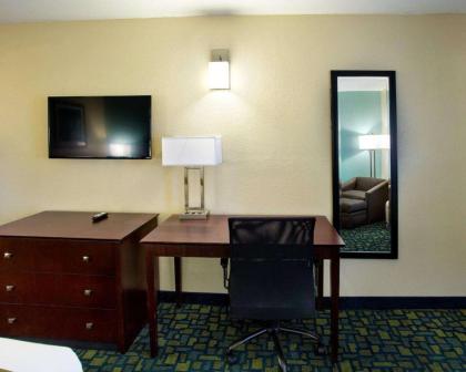 Quality Inn Hammond - image 14