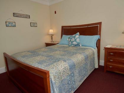 Atlantic Breeze Suites - image 4
