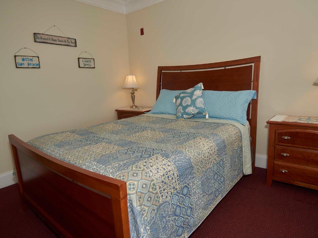 Atlantic Breeze Suites - image 4