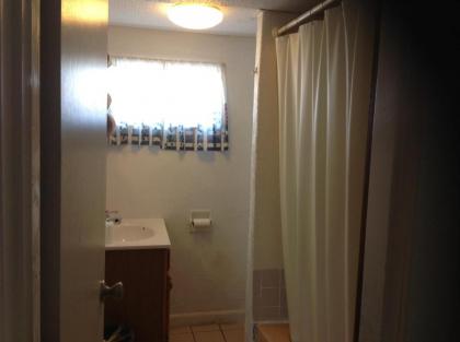 Tides Motel - Hampton Beach - image 10