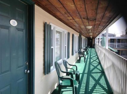 Tides Motel - Hampton Beach - image 8