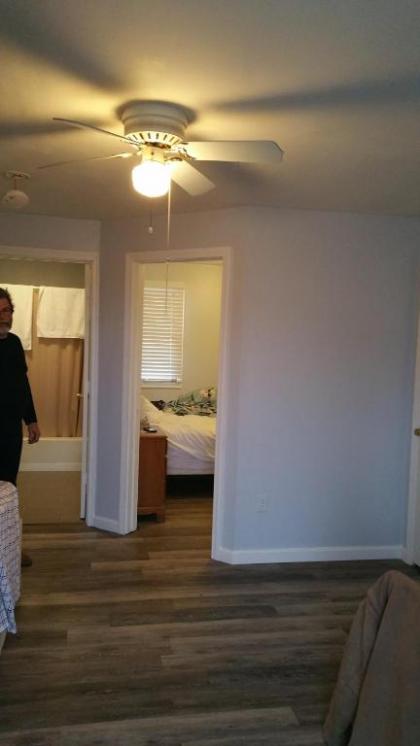 12 Ashworth Ave - image 2