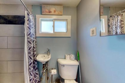 Hampton Beach Getaway - image 11