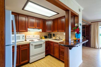 Hanalei Colony Resort E1: intimate beachfront resort in Haena steps to sand! - image 11