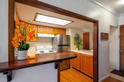 Hanalei Colony Resort J3 - steps to the sand oceanfront views all around! - image 15