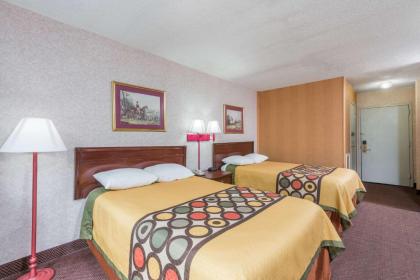 Super 8 by Wyndham Hancock MD - image 13