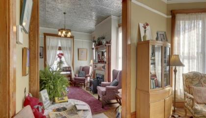 Garden House Bed and Breakfast - image 10