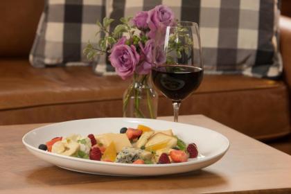 Hanover Inn Dartmouth - image 9