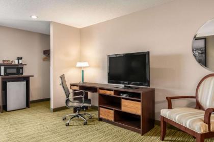Super 8 by Wyndham Hanover - image 6