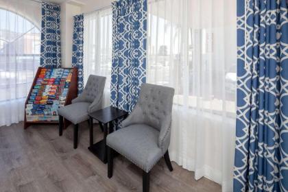 Travelodge by Wyndham Harbor City - image 8