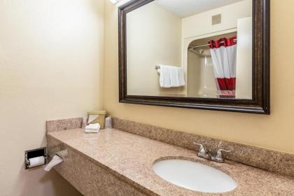 Red Roof Inn Hardeeville - image 12