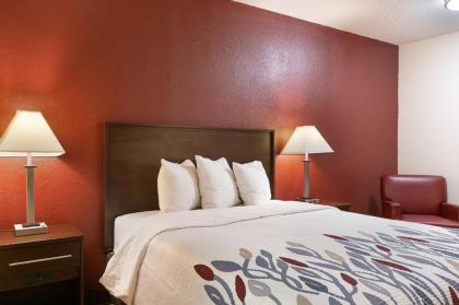 Red Roof Inn Hardeeville - image 9
