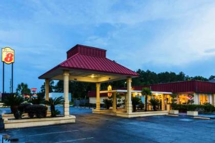 Super 8 by Wyndham Hardeeville - image 4