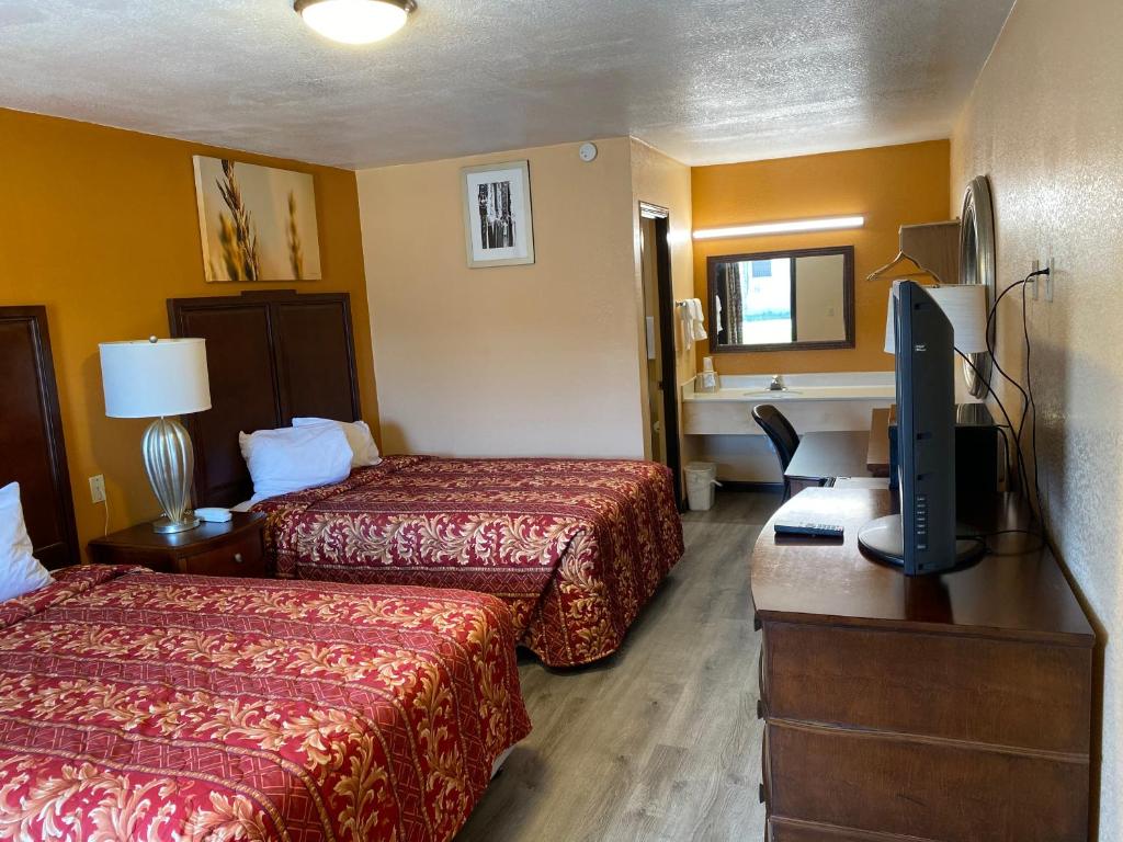 Deluxe Inn Hardeeville - main image