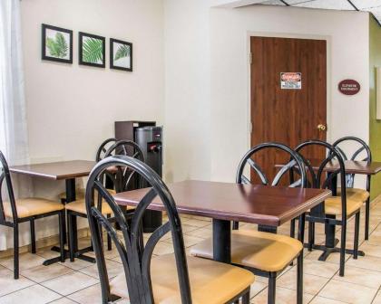 Sleep Inn Hardeeville - image 7