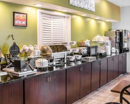 Sleep Inn Hardeeville - image 9