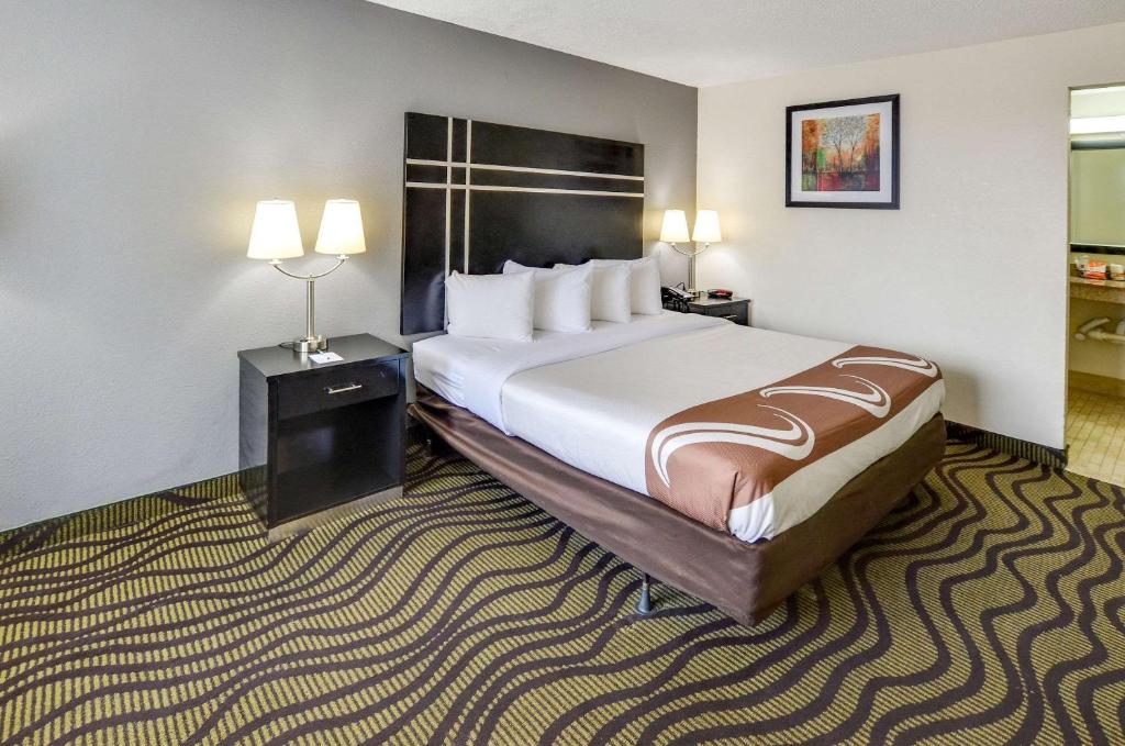 Quality Inn & Suites Hardeeville - Savannah North - Renovated with Hot Breakfast Included - image 2