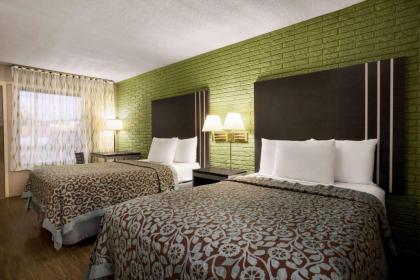 Days Inn by Wyndham Hardeeville/ I-95 State Line - image 4