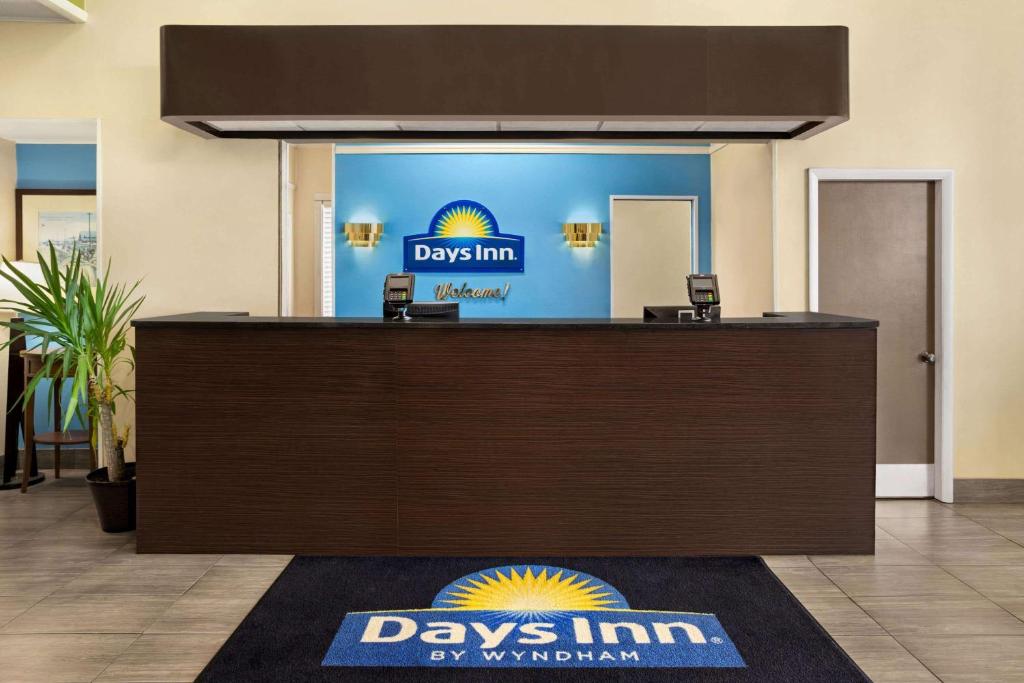 Days Inn by Wyndham Hardeeville/ I-95 State Line - image 5