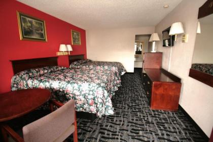 Economy Inn - image 3