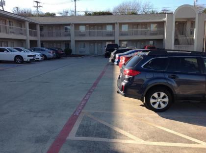 Heights Inn - image 14