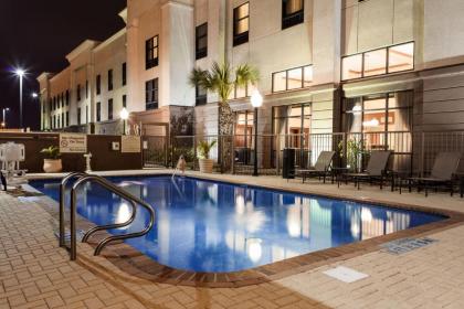 Hampton Inn & Suites Harlingen - image 13