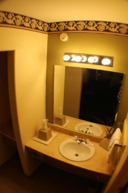 Value Inn & Suites - Harlingen - image 15