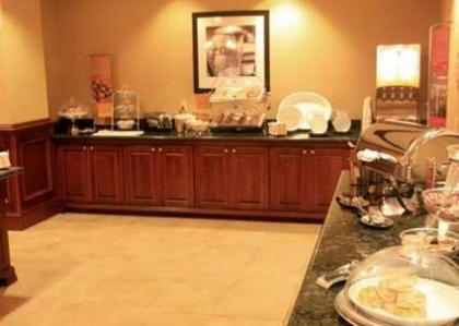Hampton Inn Harrison - image 3