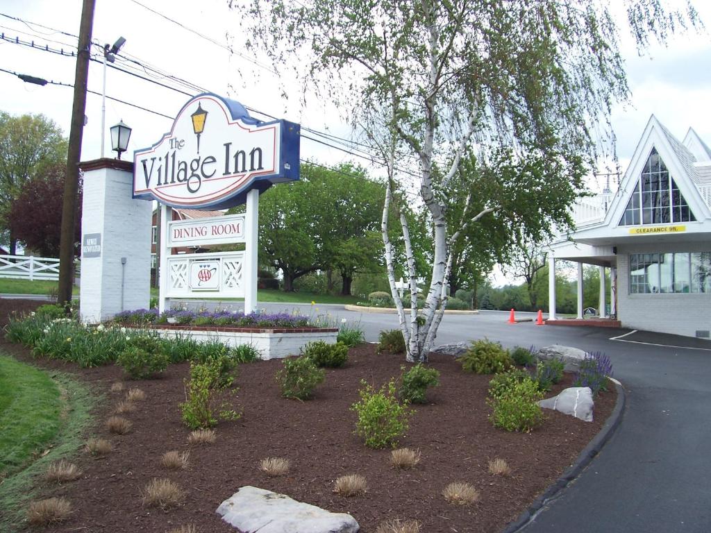 The Village Inn - image 4