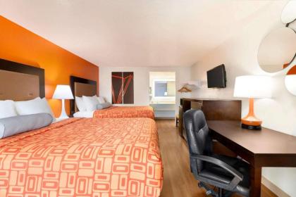 Howard Johnson by Wyndham Harrisonburg - image 13