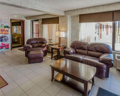 Quality Inn Barkeyville - image 11