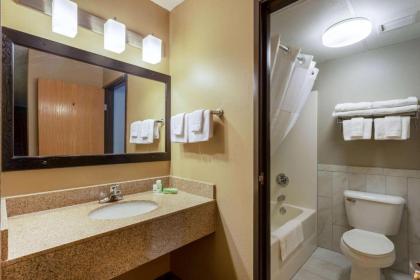 AmericInn by Wyndham Hartford WI - image 12