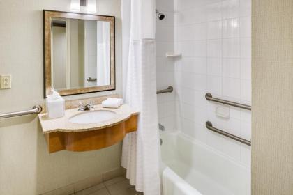 Hilton Hartford - image 21