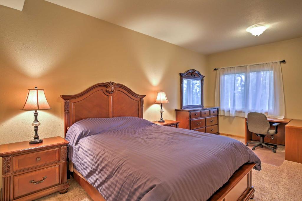 The Miracle Hartsel Home on 13 acres with Mtn Views - image 4