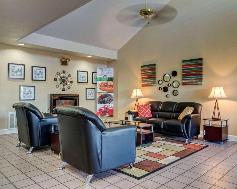 Quality Inn Hartwell - image 2
