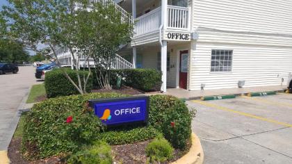 InTown Suites Extended Stay New Orleans/Harvey - image 4