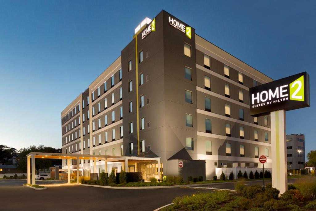 Home2 Suites By Hilton Hasbrouck Heights - main image