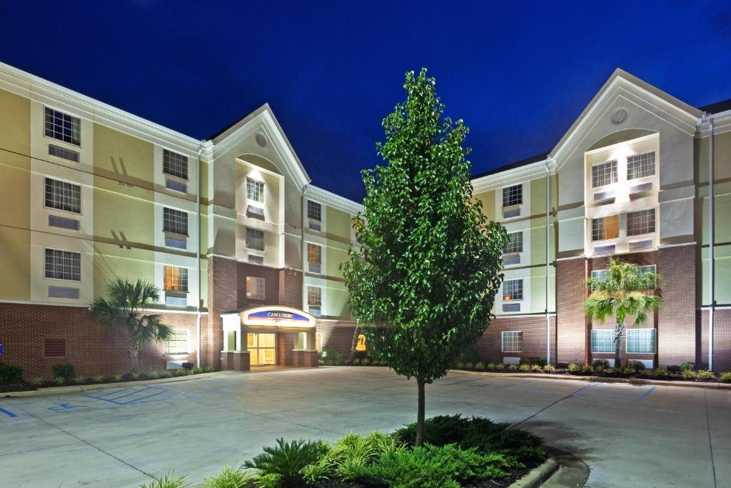 Candlewood Suites Hattiesburg an IHG Hotel - main image